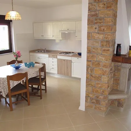 Ana Apartment