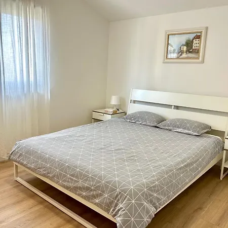 Ana Apartament