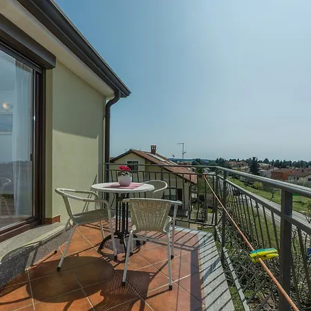 Apartment Ana